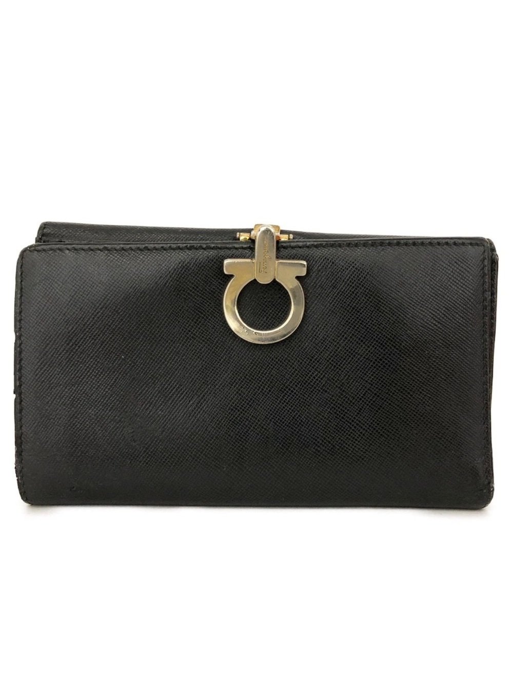 Salvatore Ferragamo Gancini Medium Continental Wallet in Saffiano Leather👝